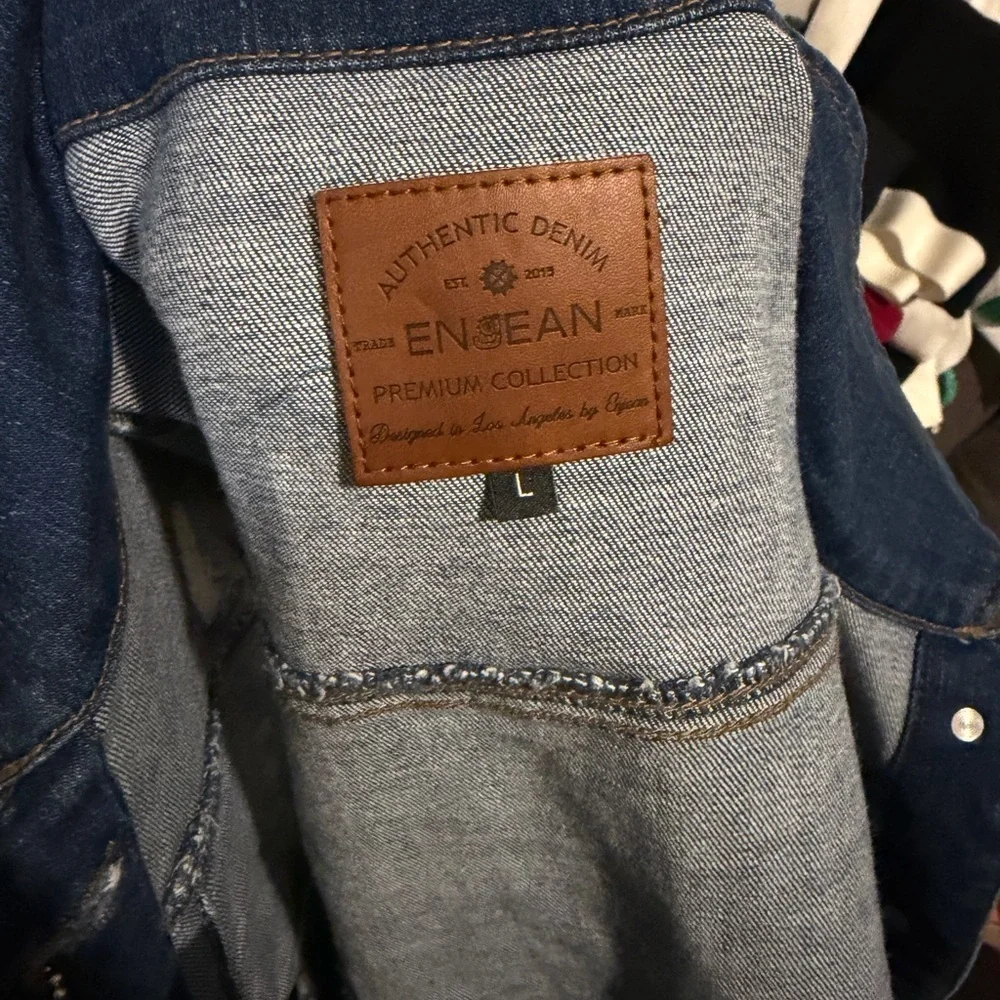 Women's Blue Denim Vest - Picture 6 of 7